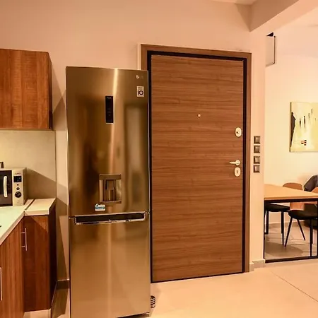 Hospitality Ii - St Nicholas - With Free Parking *